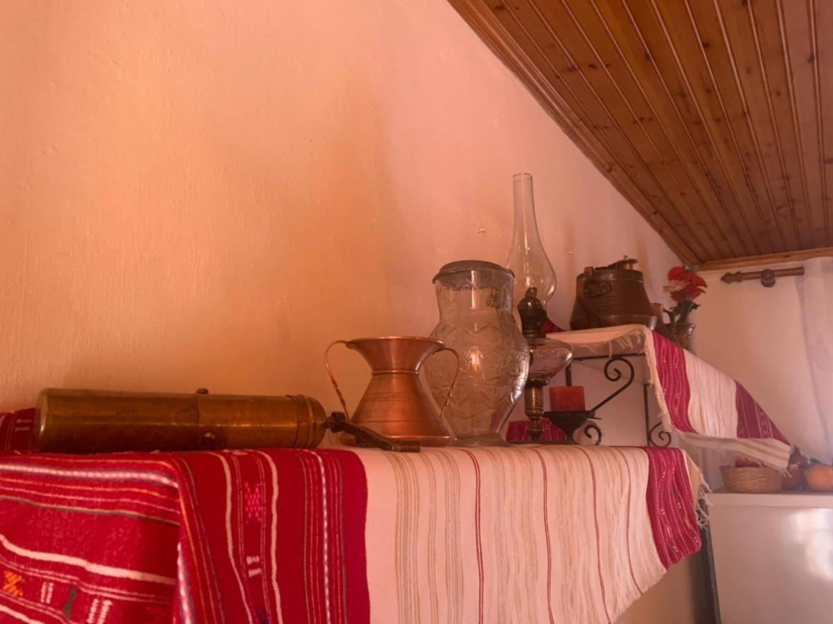 Rooms For Rent Shkoder Luaran gambar