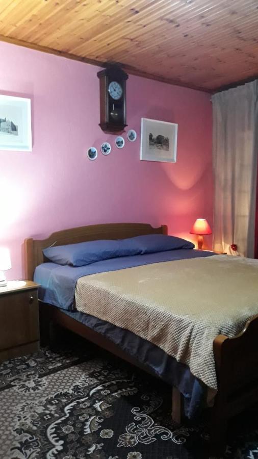 Rooms For Rent Shkoder Luaran gambar