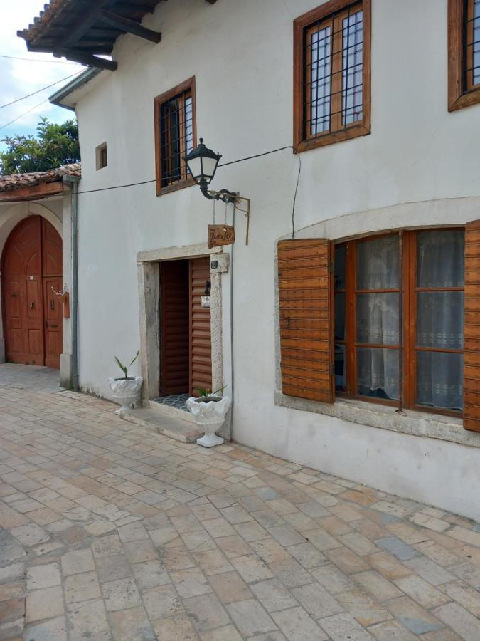 Rooms For Rent Shkoder Luaran gambar
