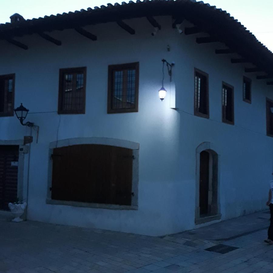 Rooms For Rent Shkoder Luaran gambar